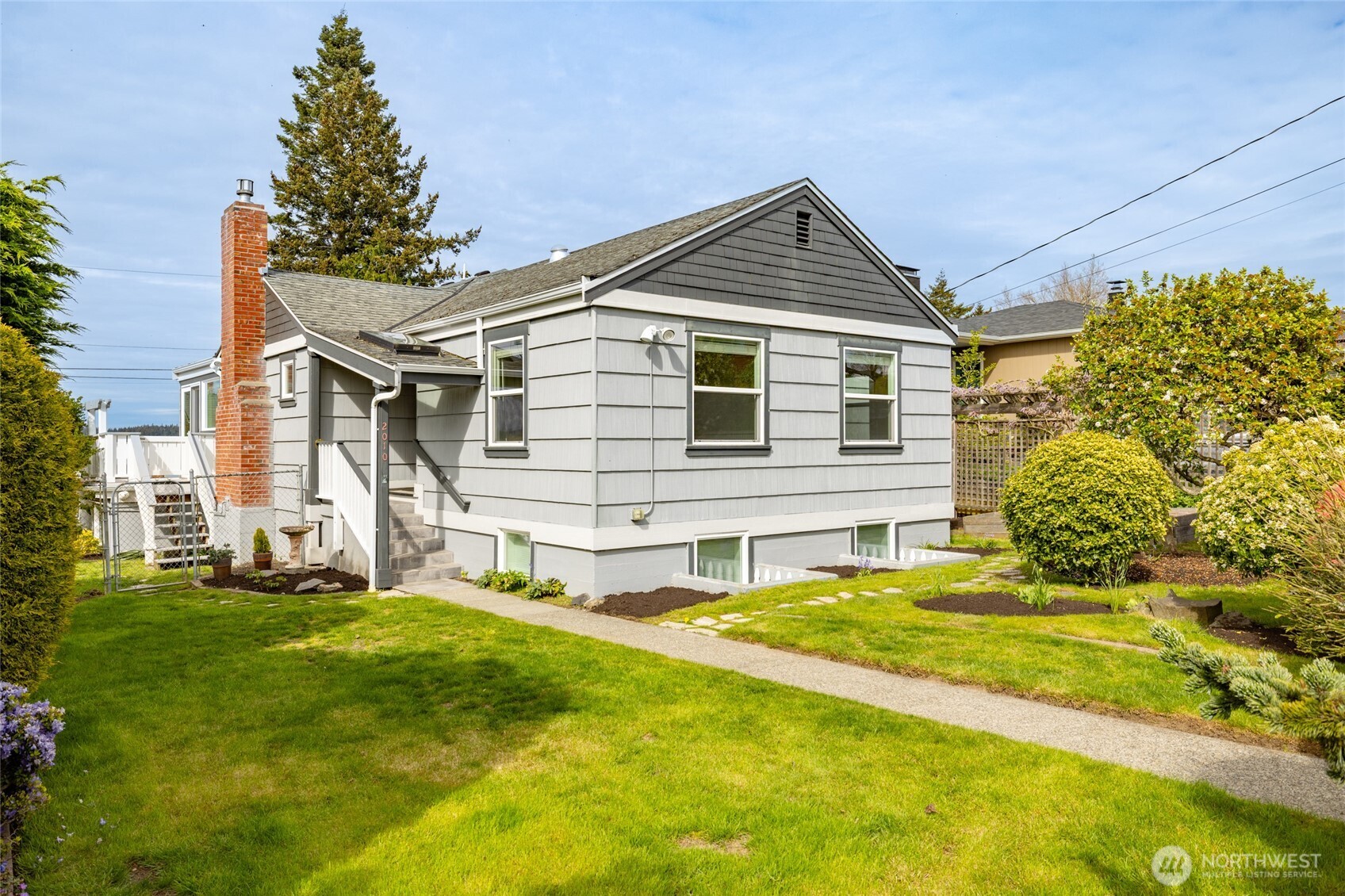 2010 9th Street , Anacortes, WA 98221