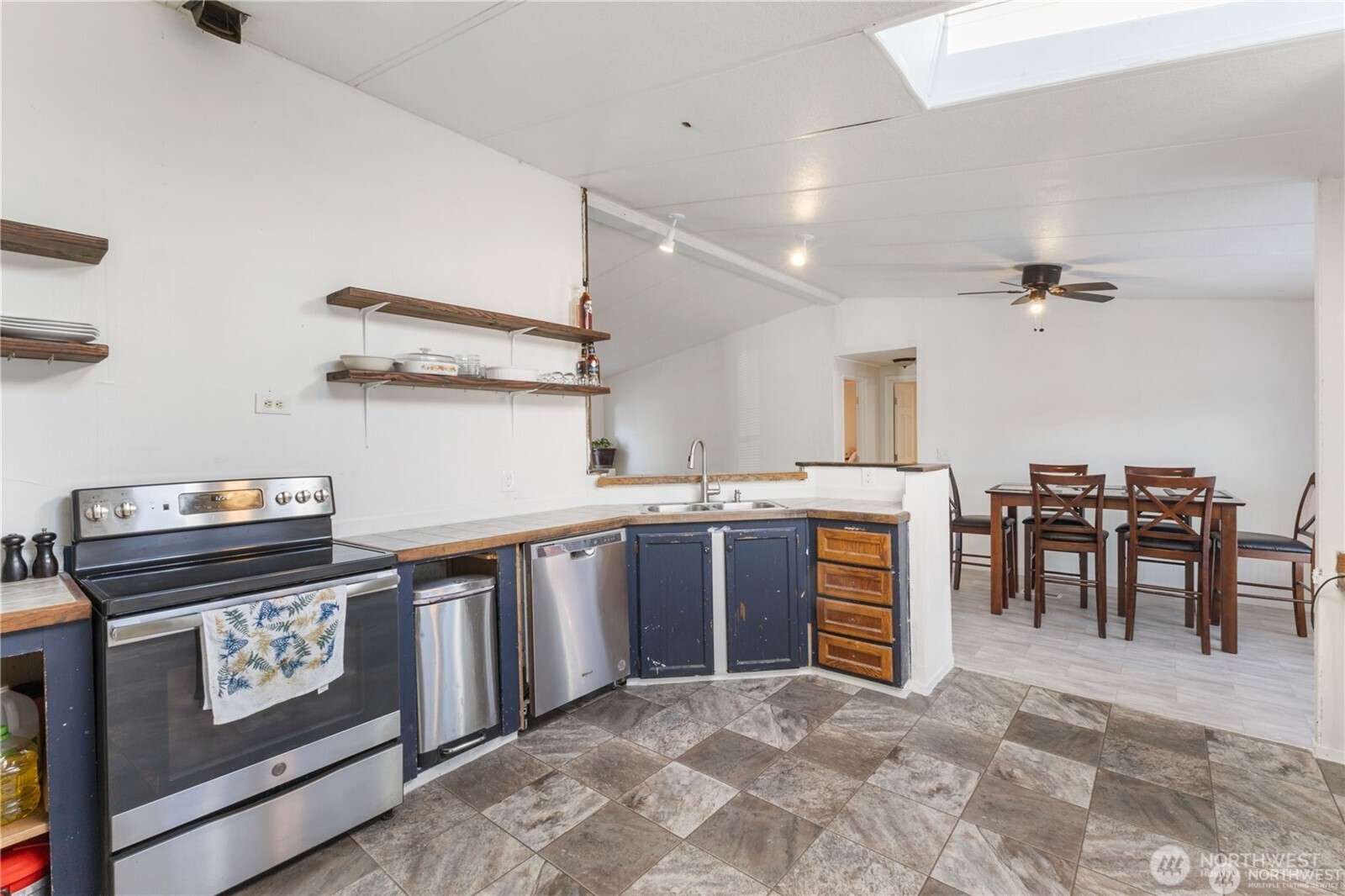 924 Lincoln Avenue E #56, Tenino, WA 98589