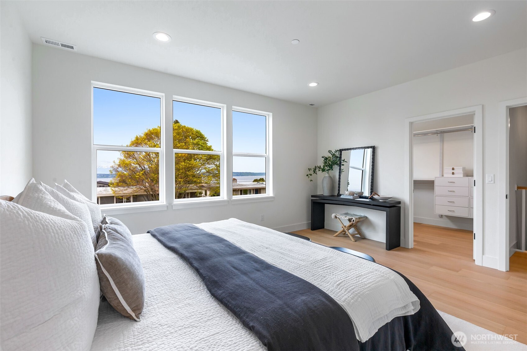 20134 23rd Avenue NW, Shoreline, WA 98177
