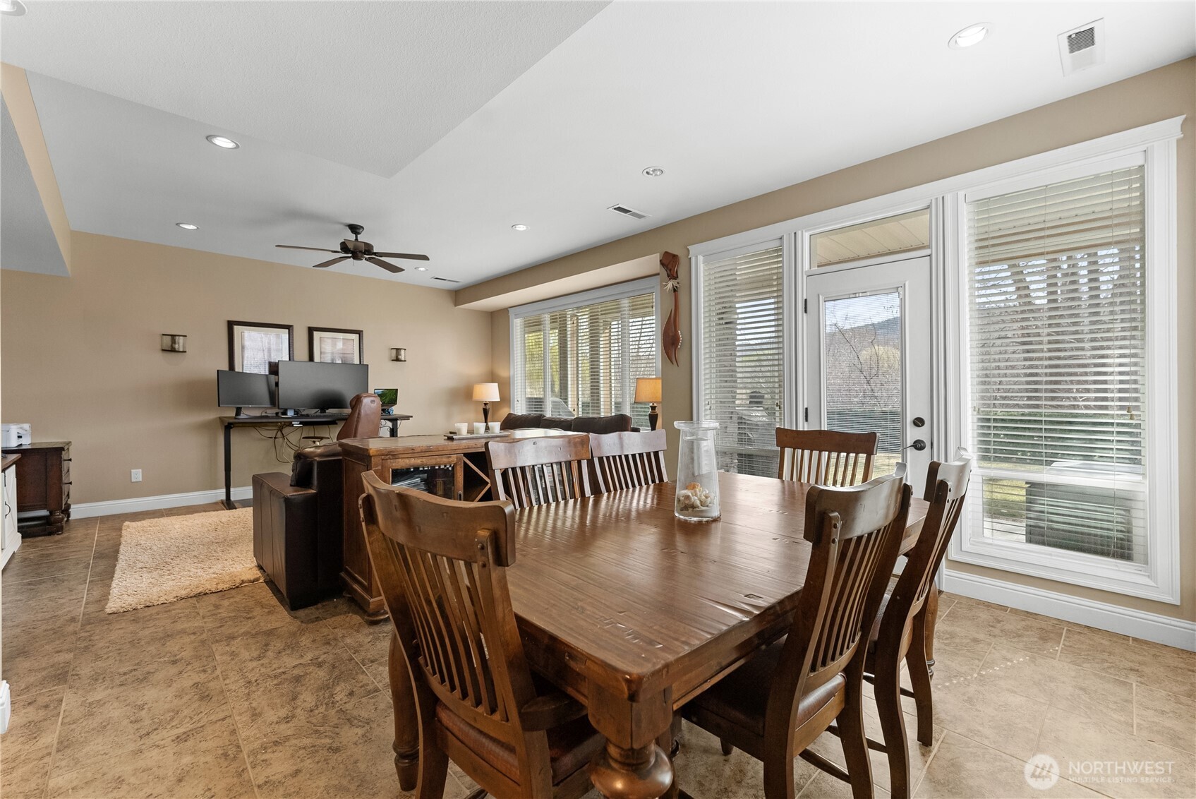 24 Sandalia Court , Oroville, WA 98844