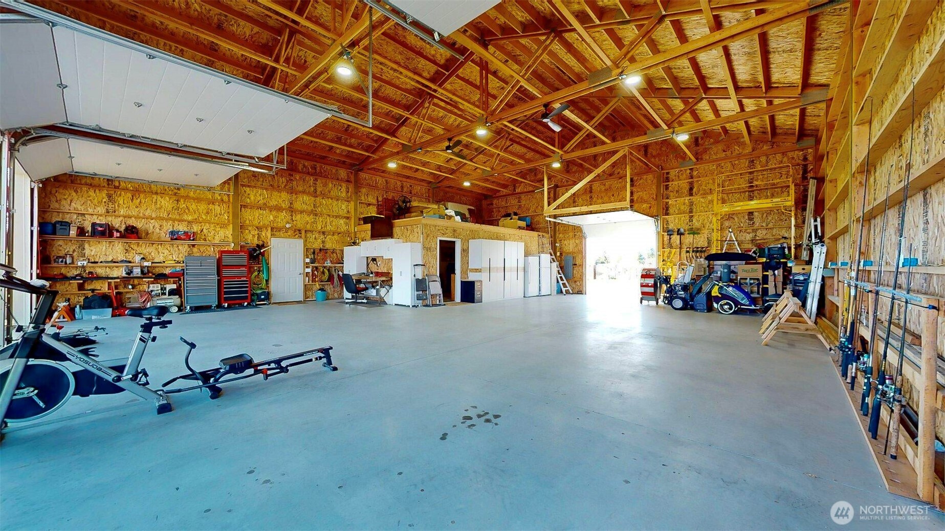 35 Red Apple Drive , Omak, WA 98841