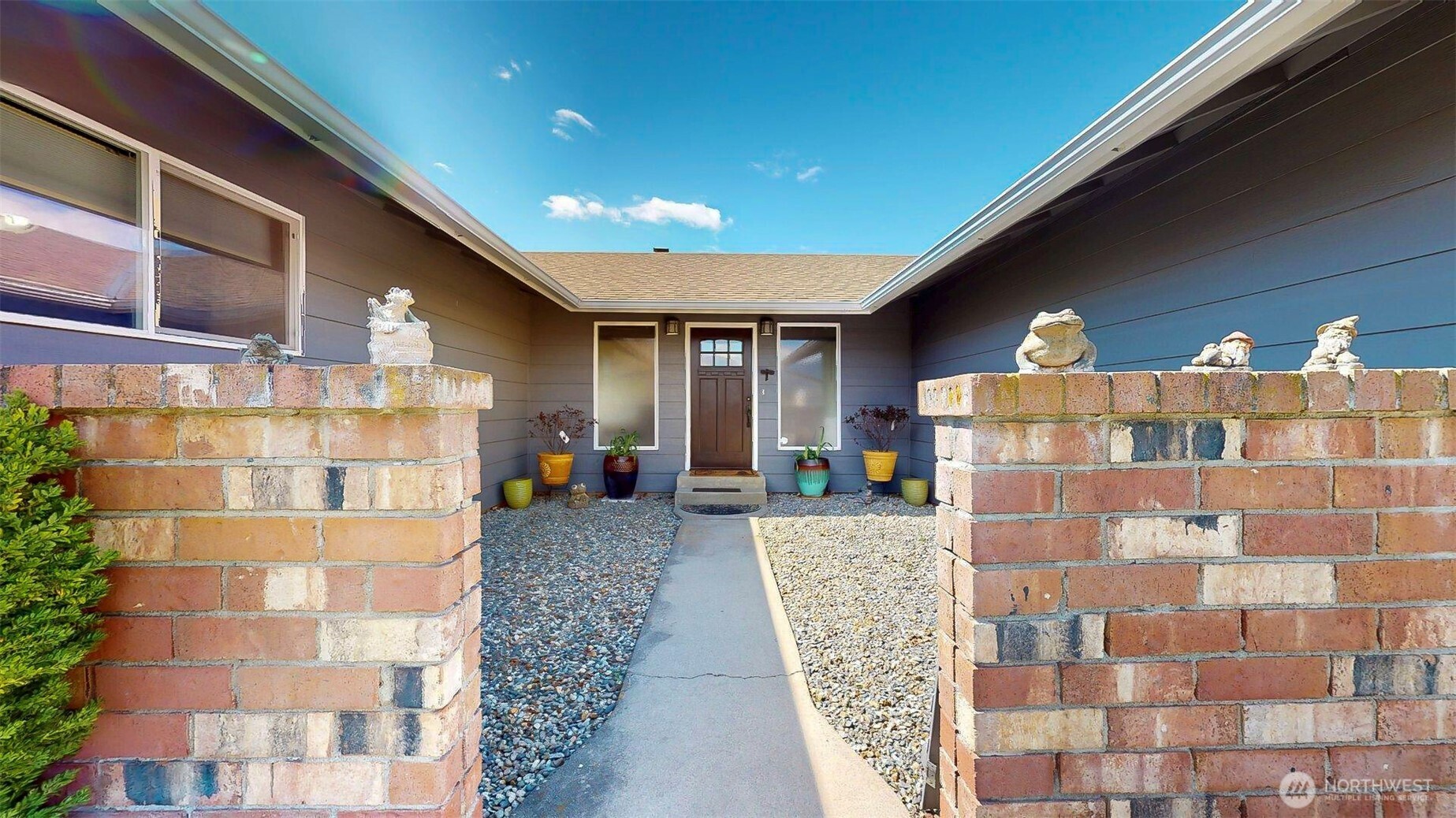 35 Red Apple Drive , Omak, WA 98841