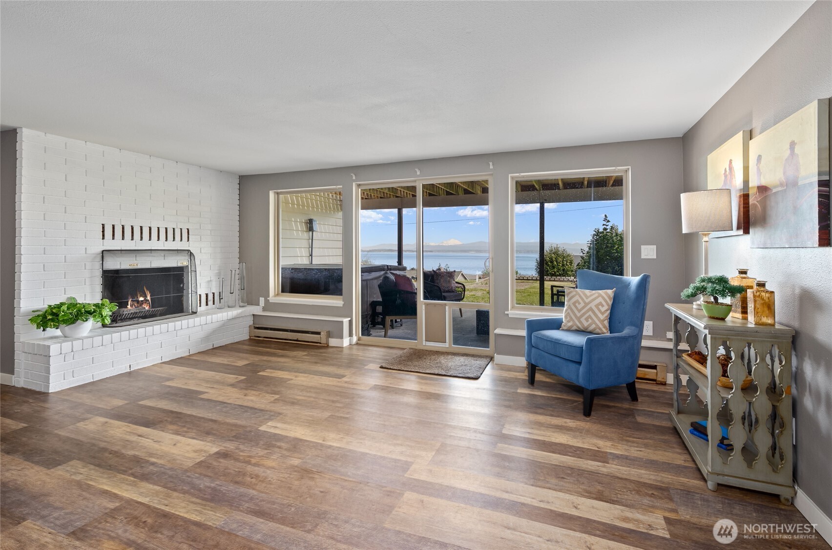 1462 SE Camano Drive , Camano Island, WA 98282