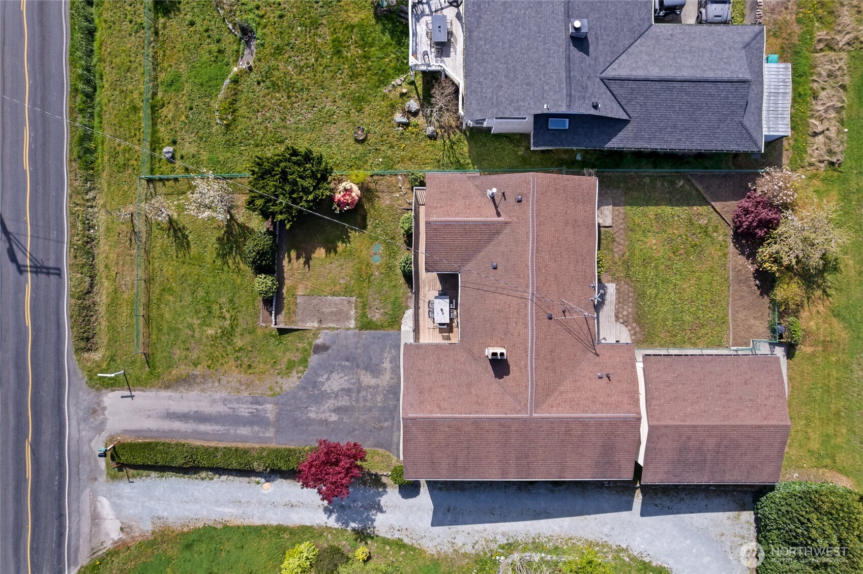 1462 SE Camano Drive , Camano Island, WA 98282