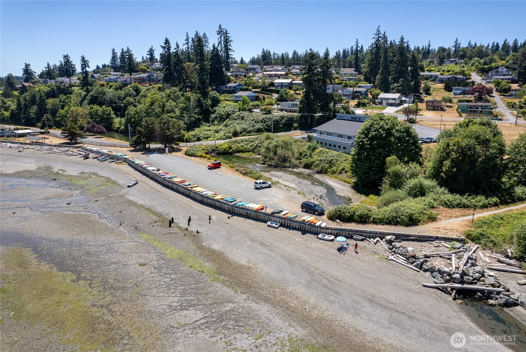 1462 SE Camano Drive , Camano Island, WA 98282