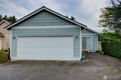 1058 Sinclair Way #1058, Burlington, WA 98233 - Photo 6