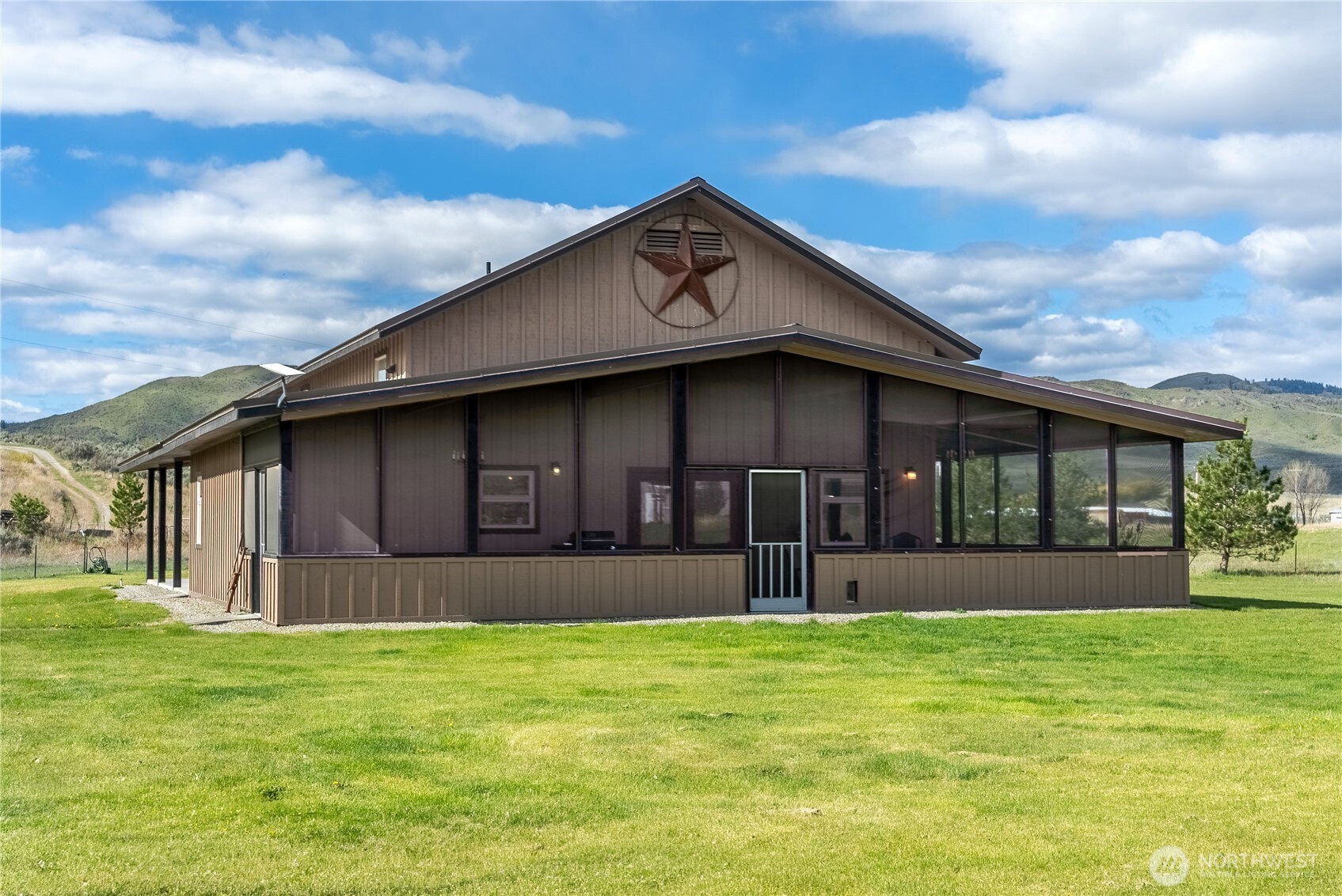 30 Horizon Dr , Tonasket, WA 98855
