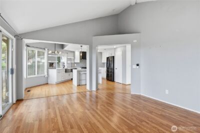 21049 103rd Ave SE , Kent, WA 98031 - Photo 14