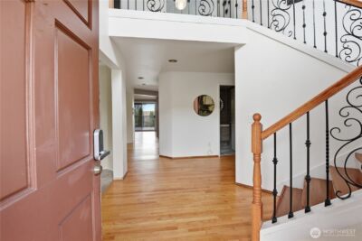 21049 103rd Ave SE , Kent, WA 98031 - Photo 2