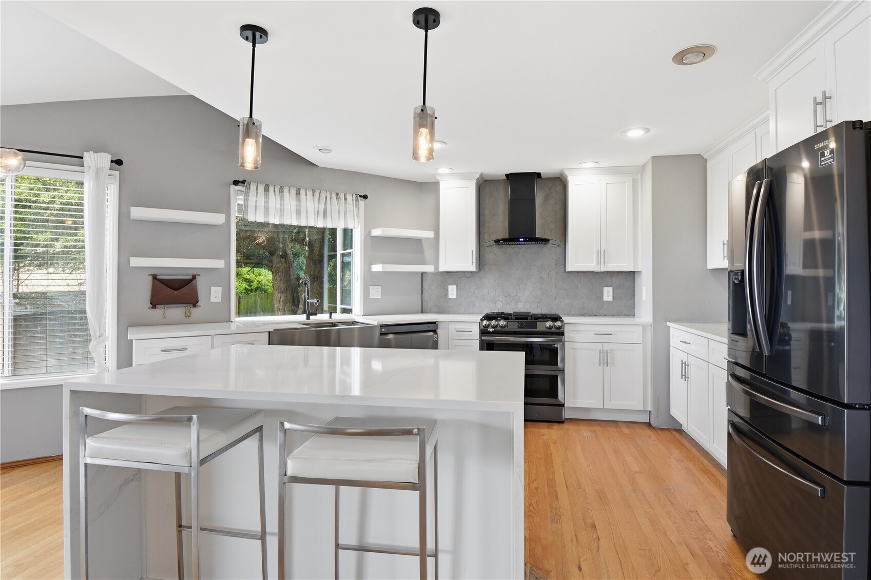 21049 103rd Ave SE , Kent, WA 98031