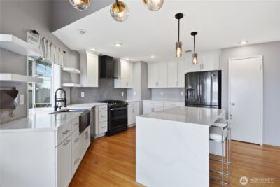 21049 103rd Ave SE , Kent, WA 98031 - Photo 10