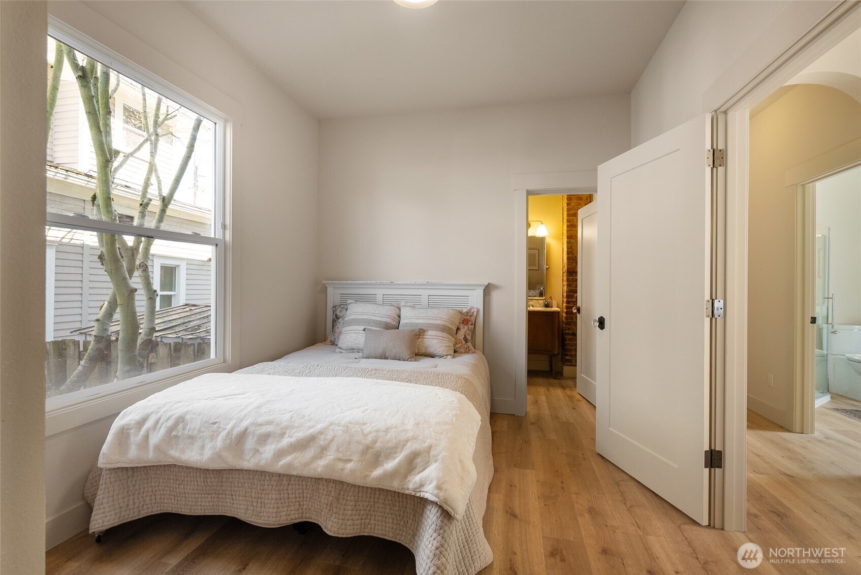 2106 Young Street , Bellingham, WA 98225