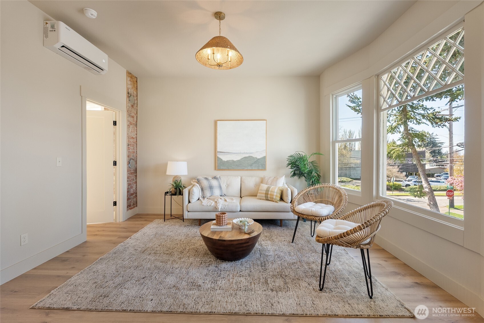 2106 Young Street , Bellingham, WA 98225