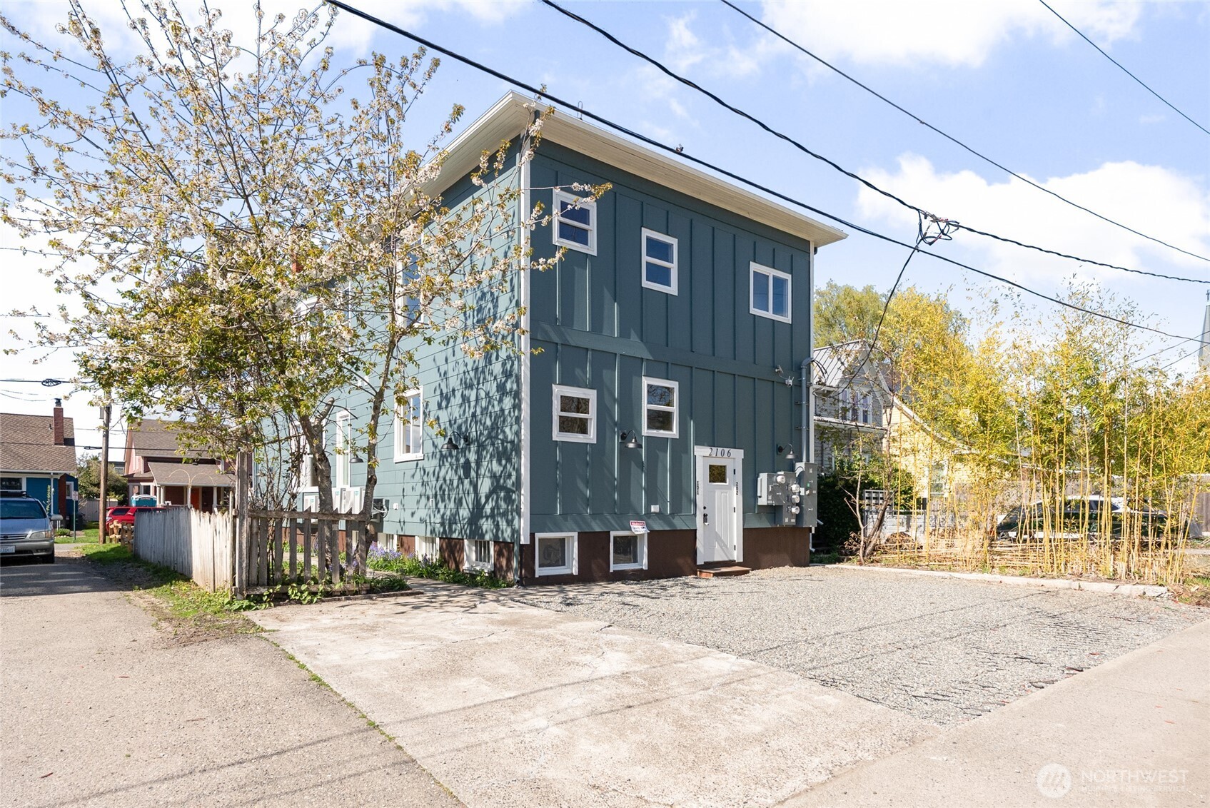 2106 Young Street , Bellingham, WA 98225