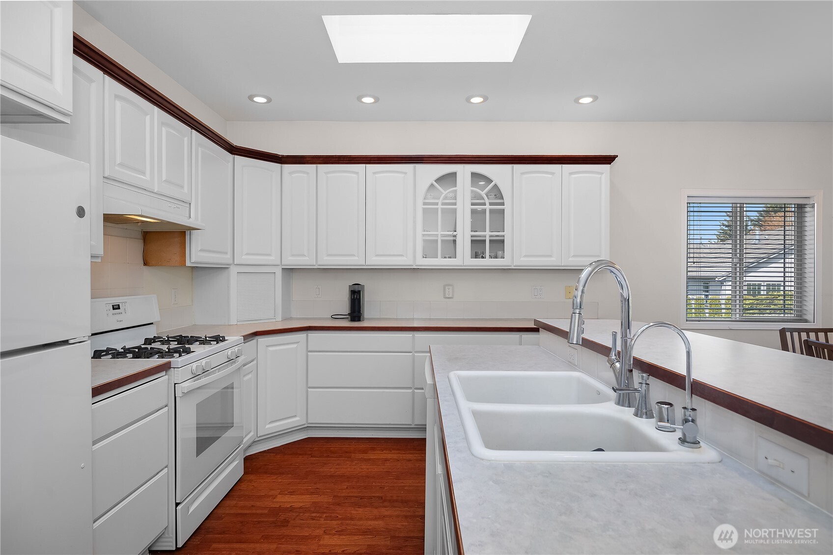 4036 Campus Green Drive NE, Lacey, WA 98516