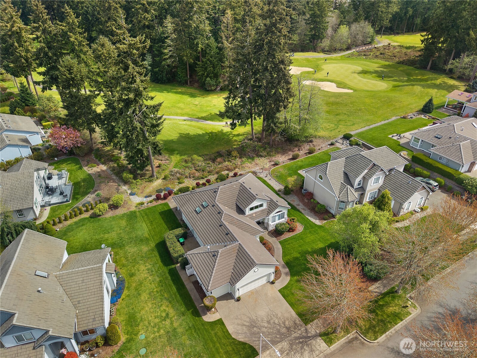 4036 Campus Green Drive NE, Lacey, WA 98516