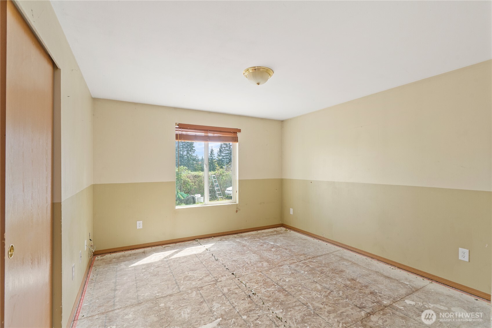 320 S 4th Street , Elma, WA 98541