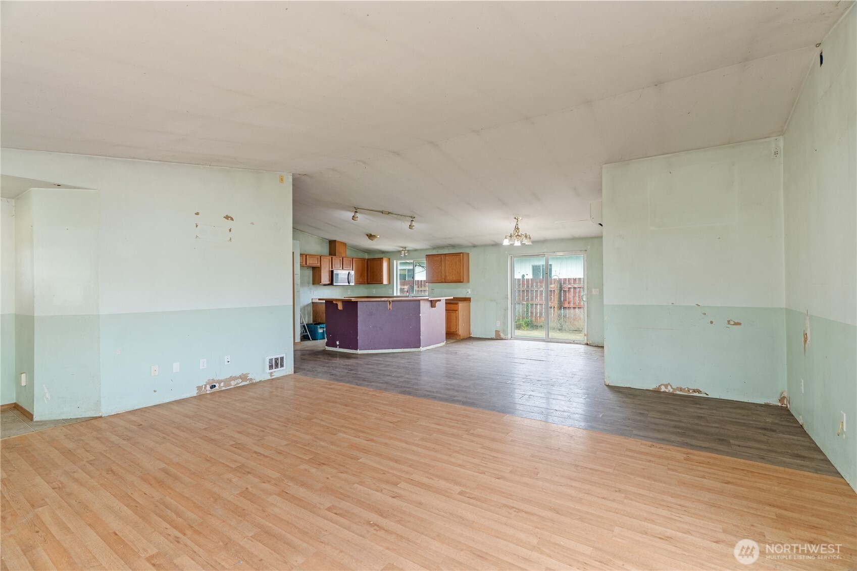 320 S 4th Street , Elma, WA 98541