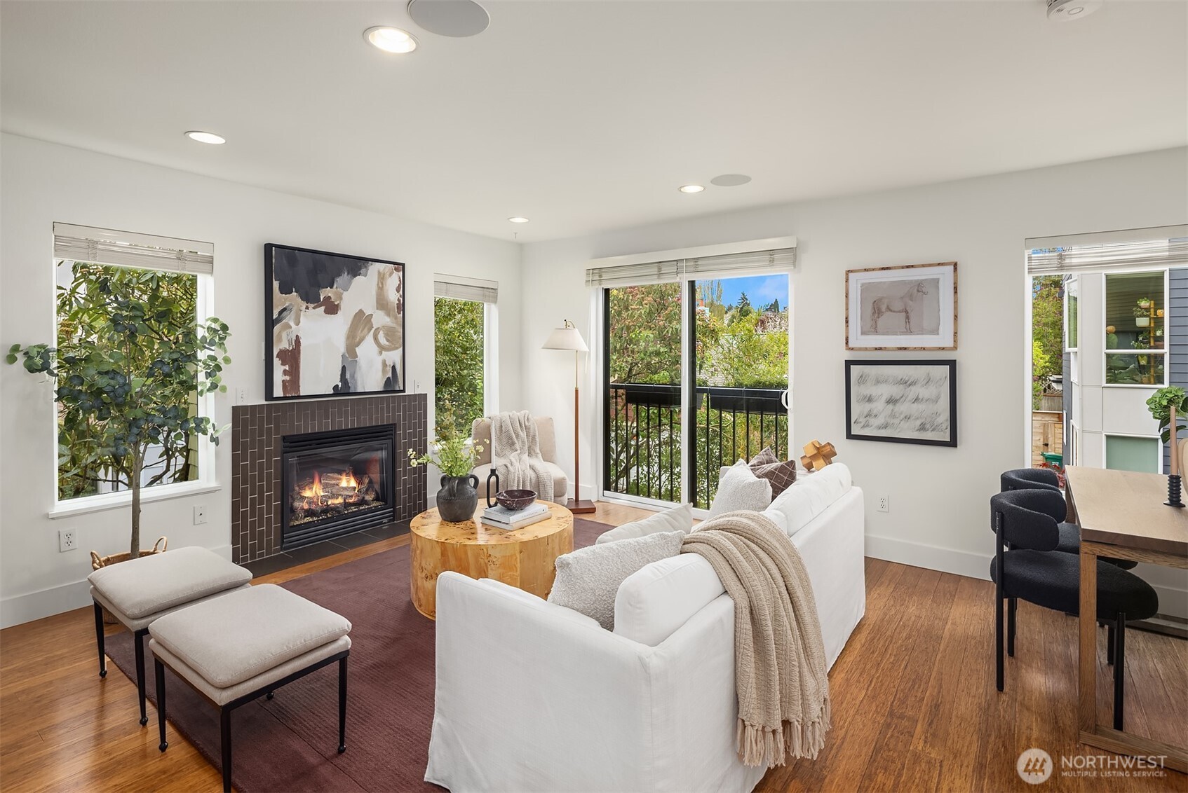 751 N 71st Street , Seattle, WA 98103