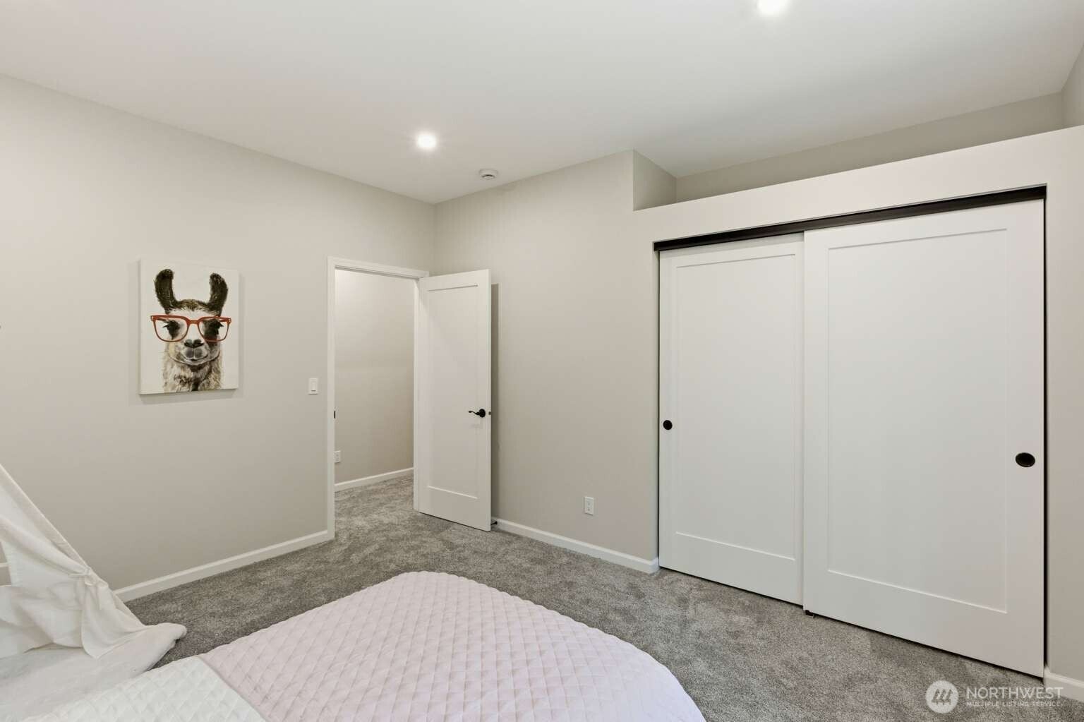7993 Roundup Lane NW, Silverdale, WA 98383