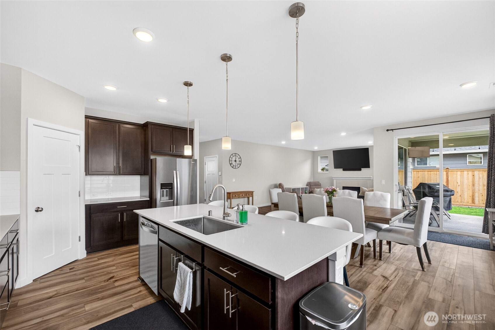 13415 183rd St East , Puyallup, WA 98374