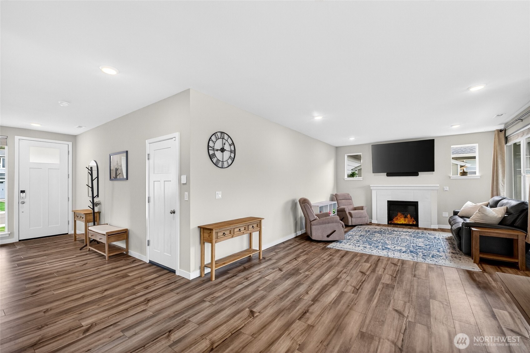 13415 183rd St East , Puyallup, WA 98374