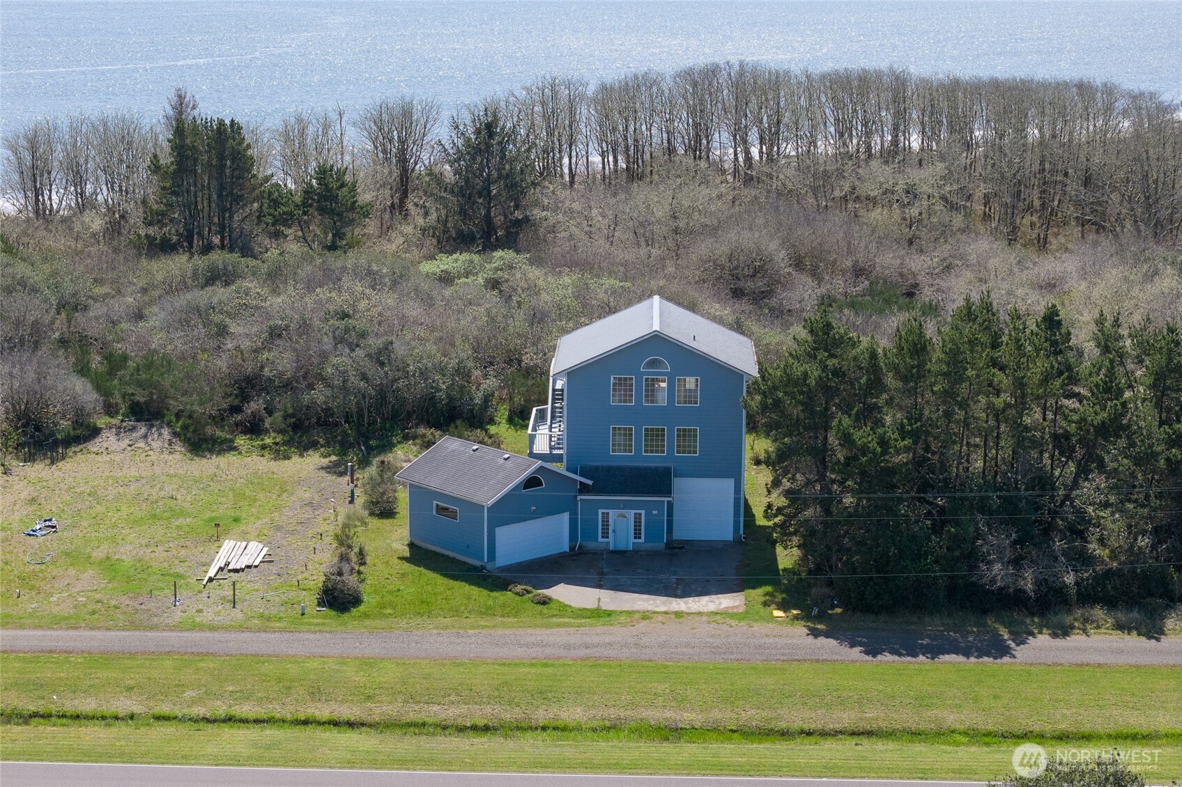 171 Marine View Drive SE, Ocean Shores, WA 98569