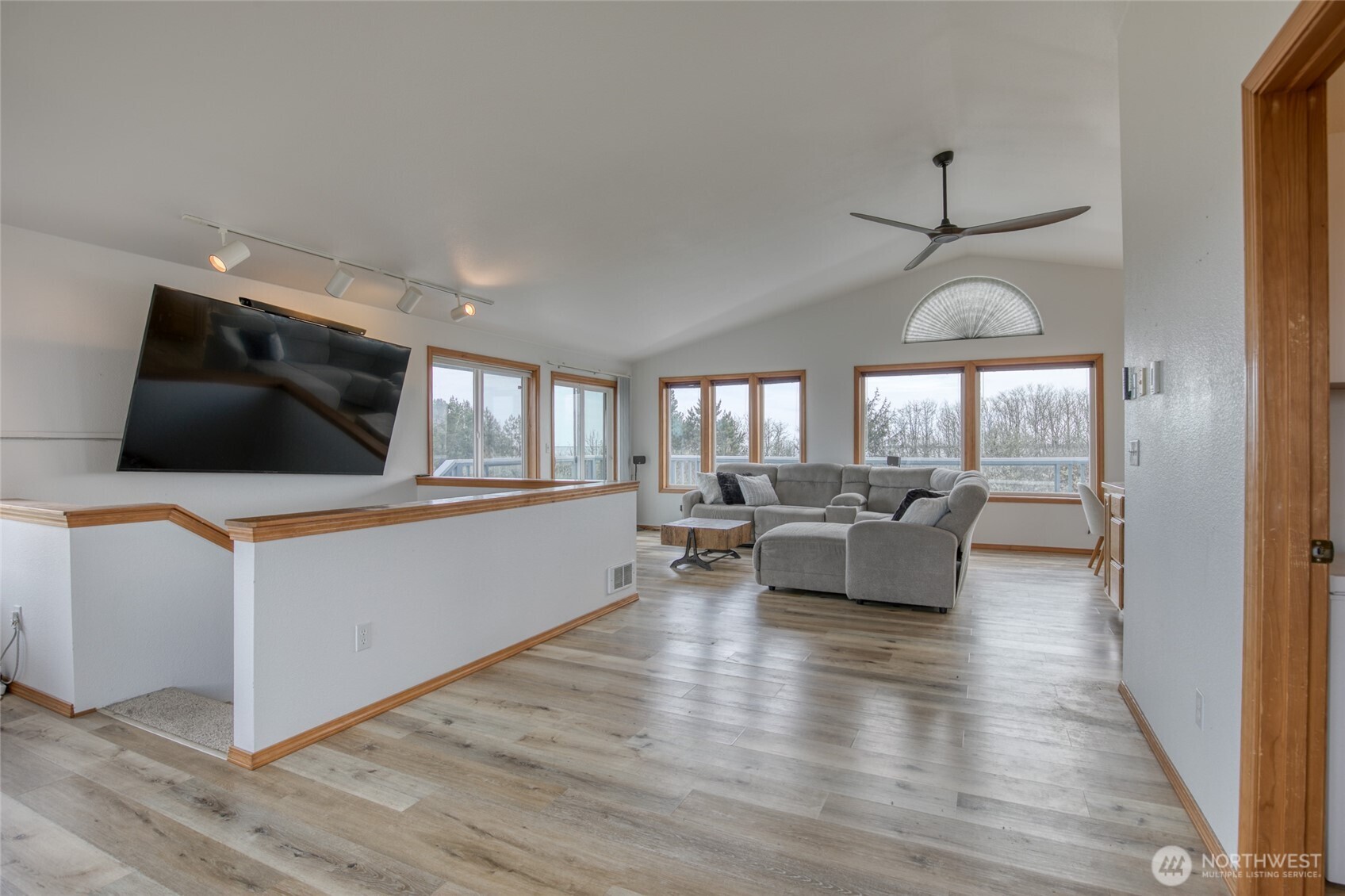 171 Marine View Drive SE, Ocean Shores, WA 98569