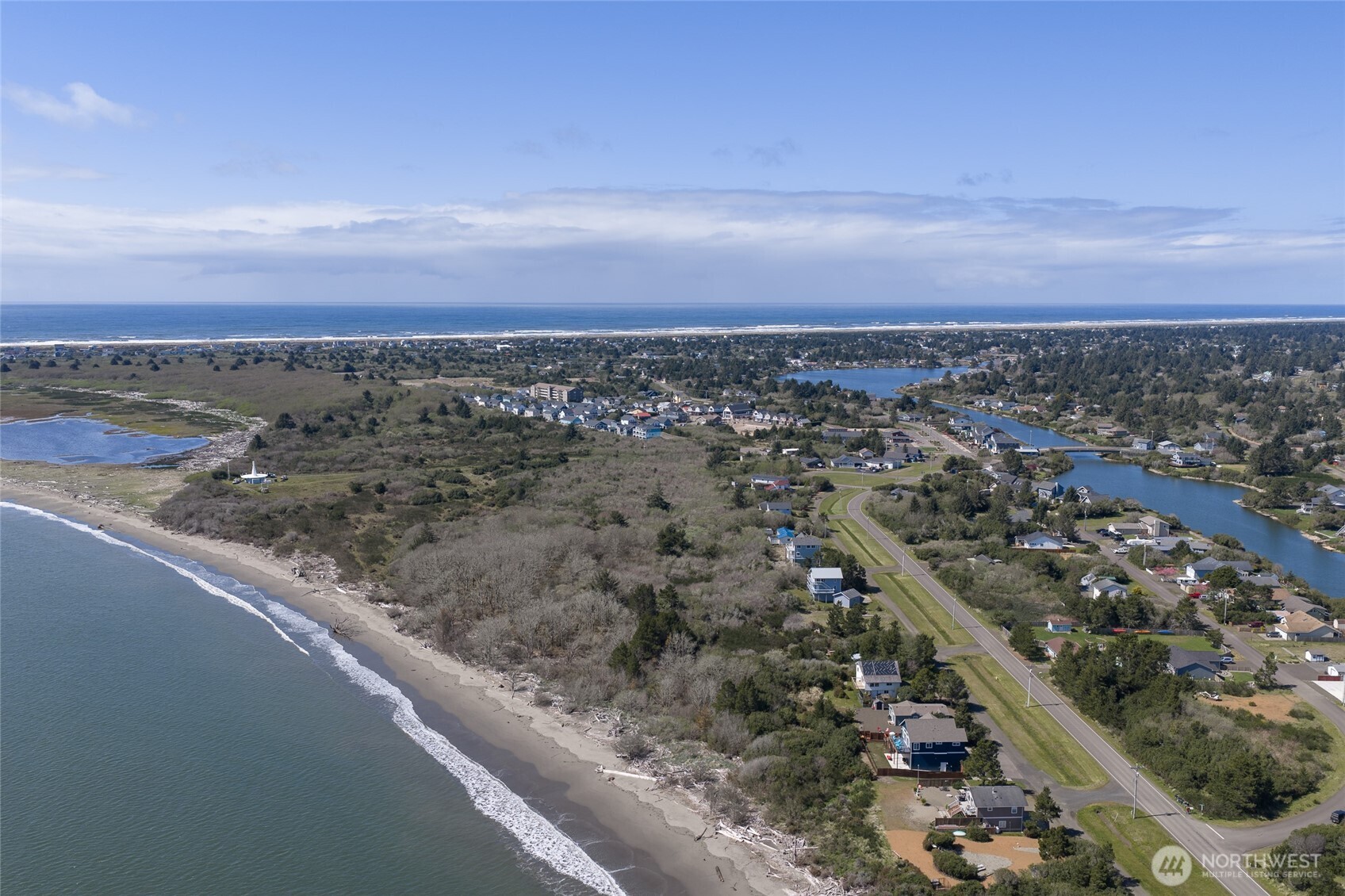 171 Marine View Drive SE, Ocean Shores, WA 98569