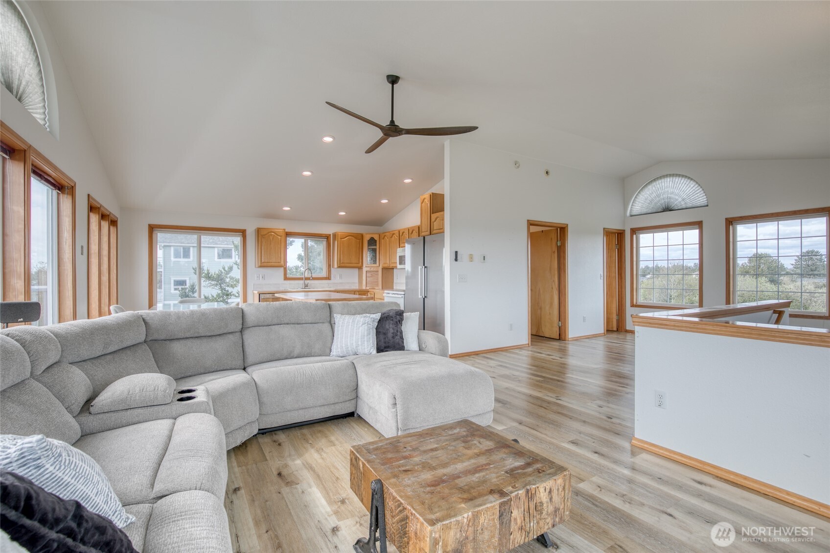 171 Marine View Drive SE, Ocean Shores, WA 98569