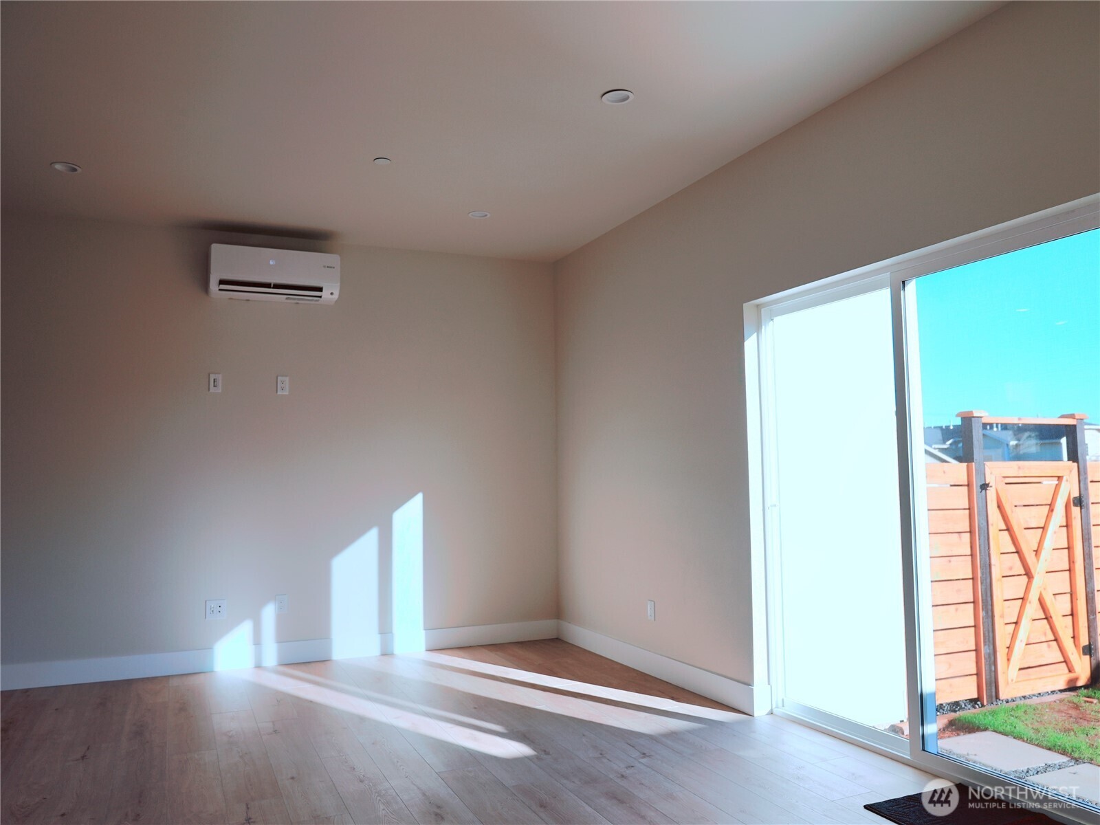 2155 Siddle Loop #106, Ferndale, WA 98248