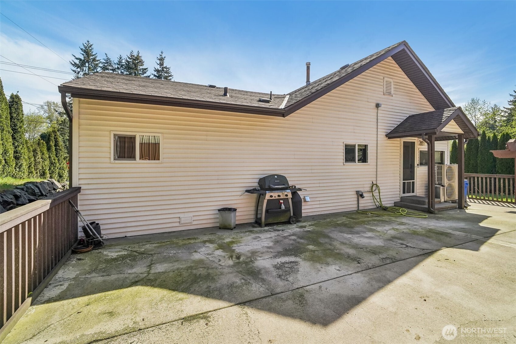 16804 SE 128th Street , Renton, WA 98059