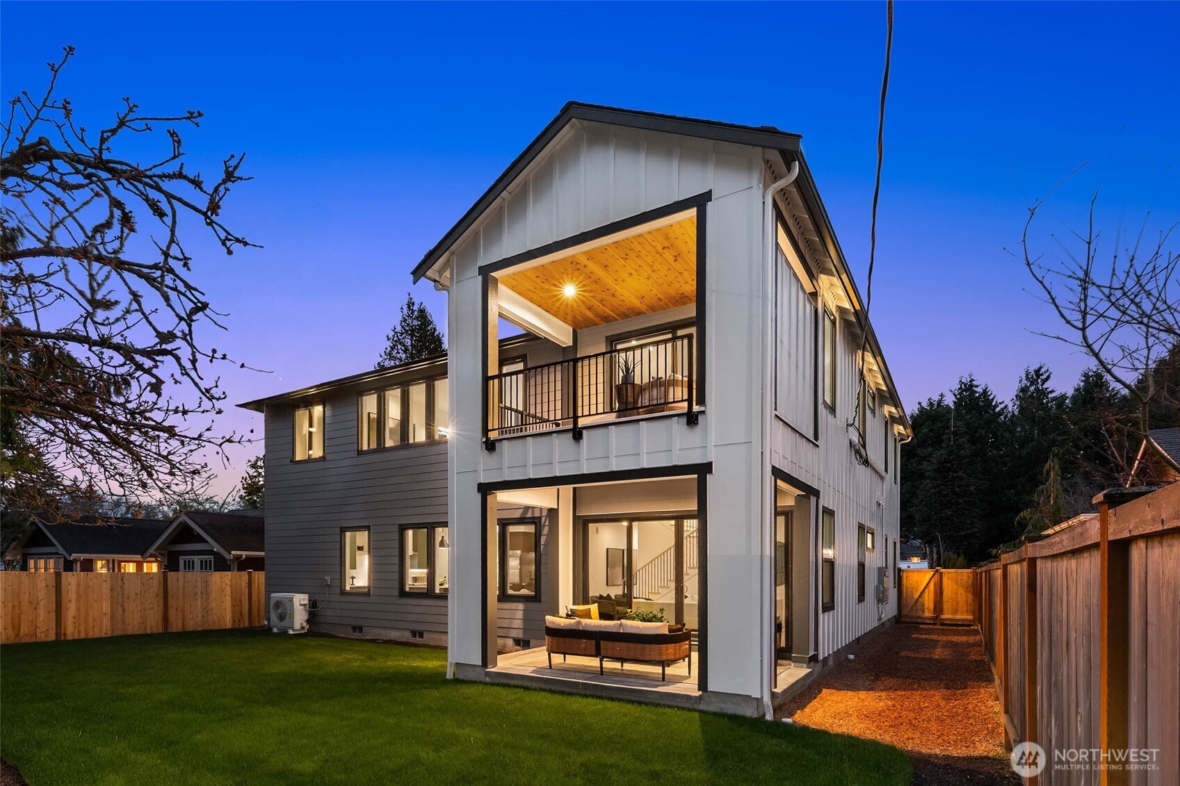 8232 21st Avenue NE, Seattle, WA 98115