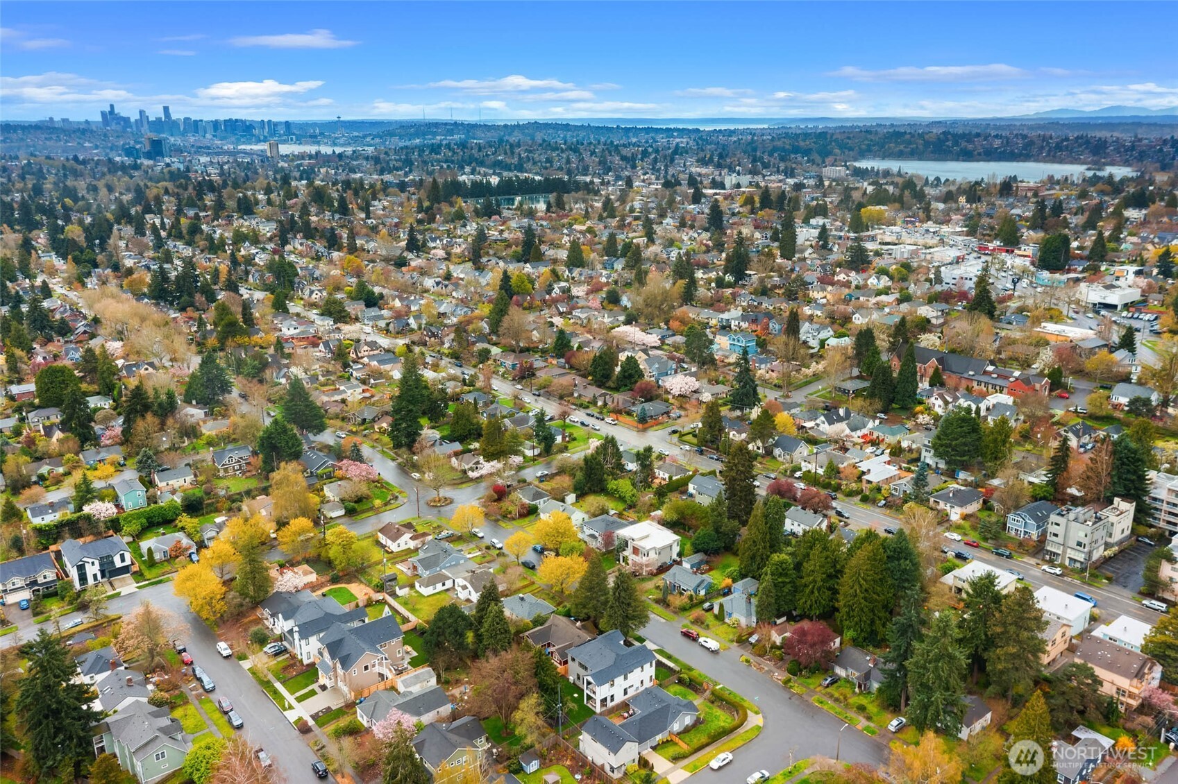 8232 21st Avenue NE, Seattle, WA 98115