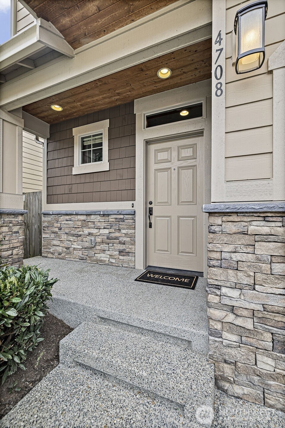 4708 167th Street SW, Lynnwood, WA 98037