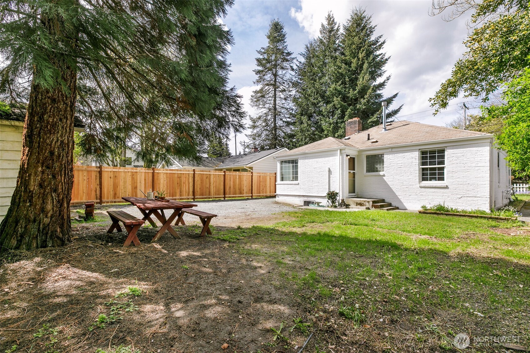 12434 12th Avenue S, Burien, WA 98168-2241