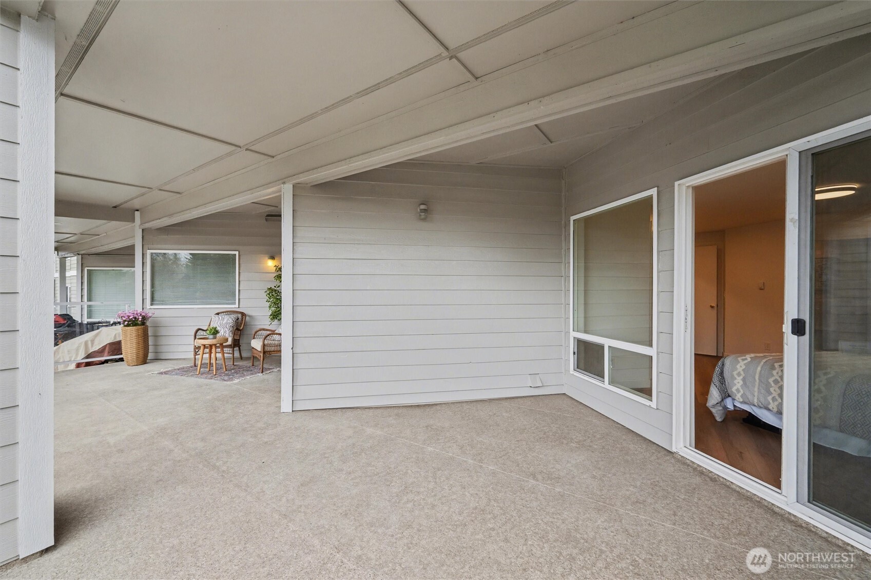 11639 91st Lane NE #3, Kirkland, WA 98034
