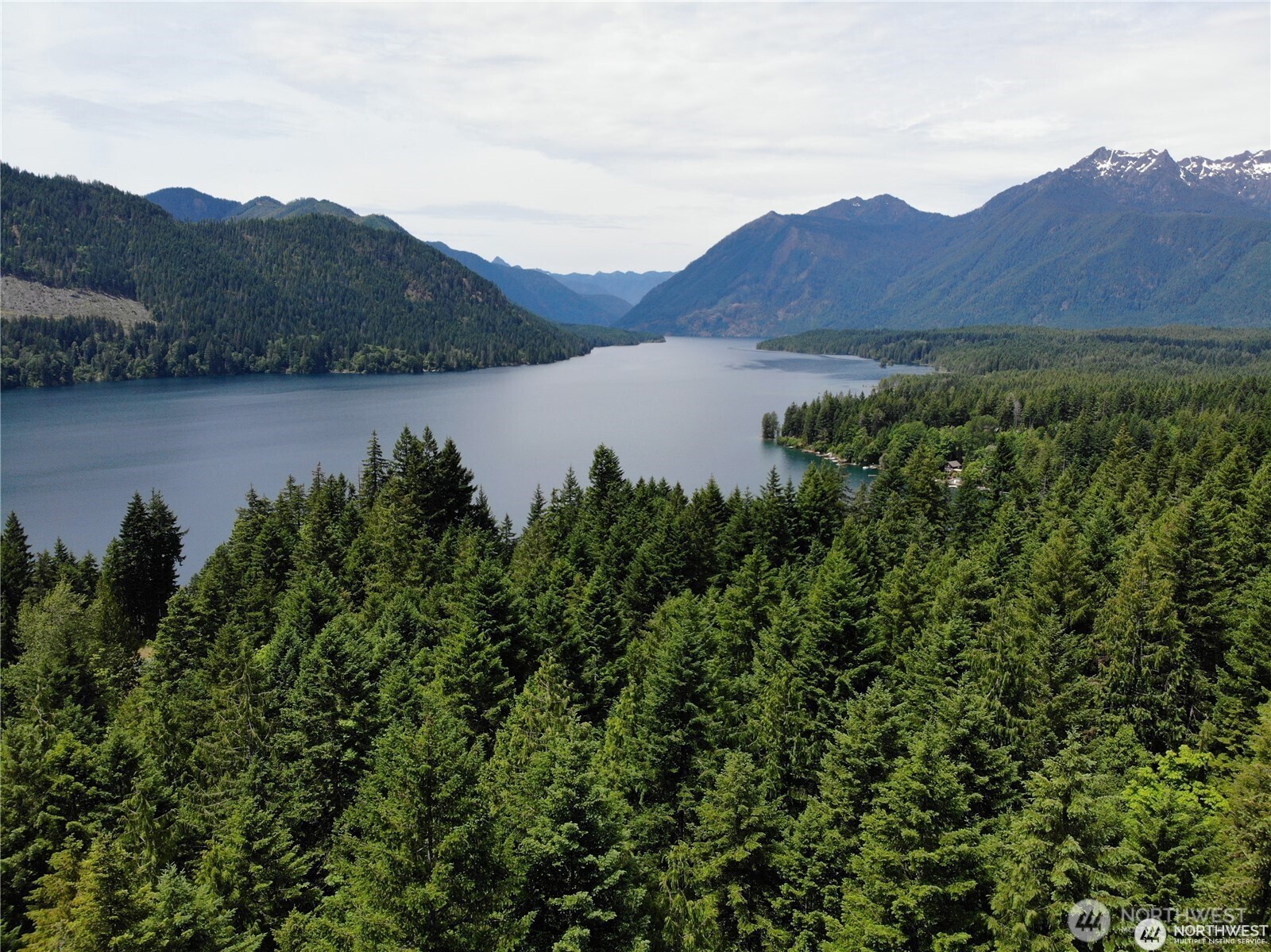 170 N Mount Washington Drive , Hoodsport, WA 98548
