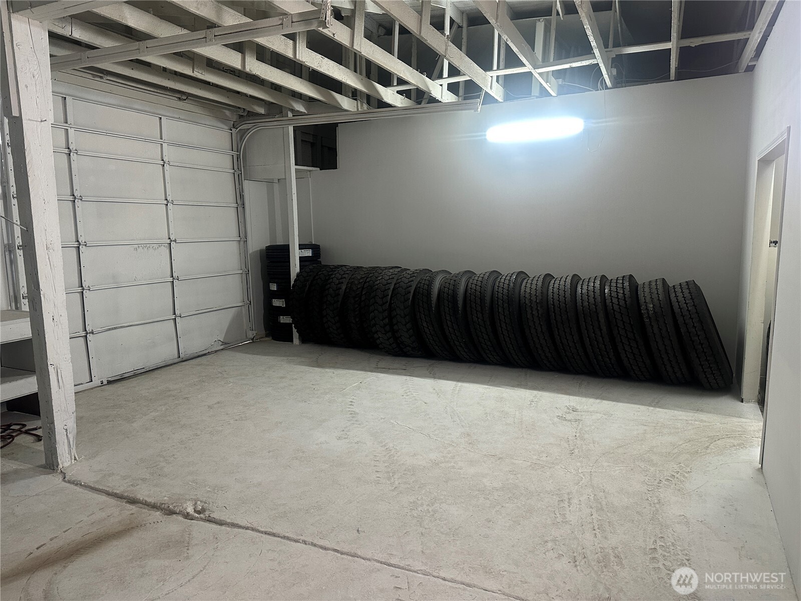 11022 Valley Avenue E, Puyallup, WA 98372