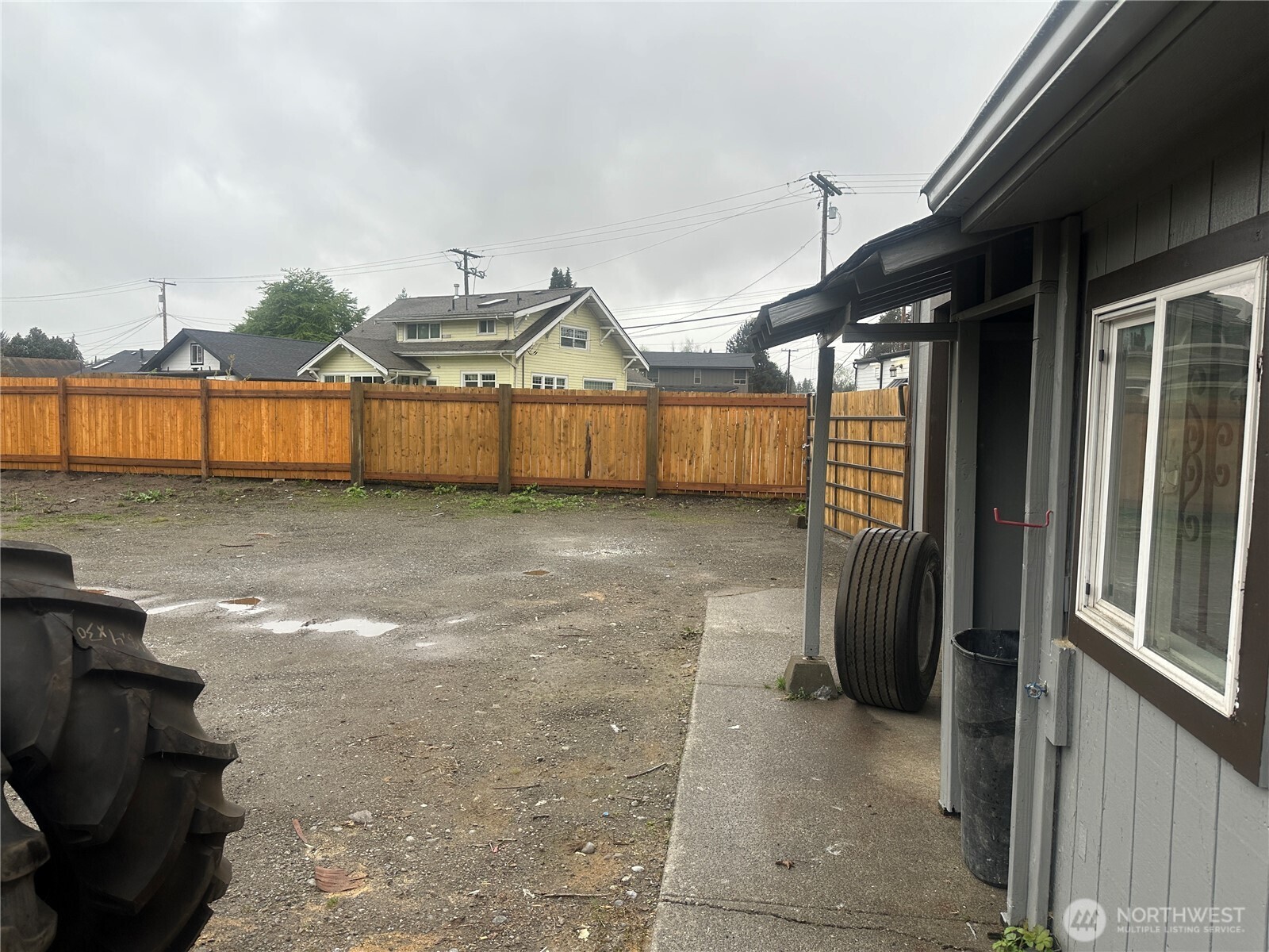 11022 Valley Avenue E, Puyallup, WA 98372