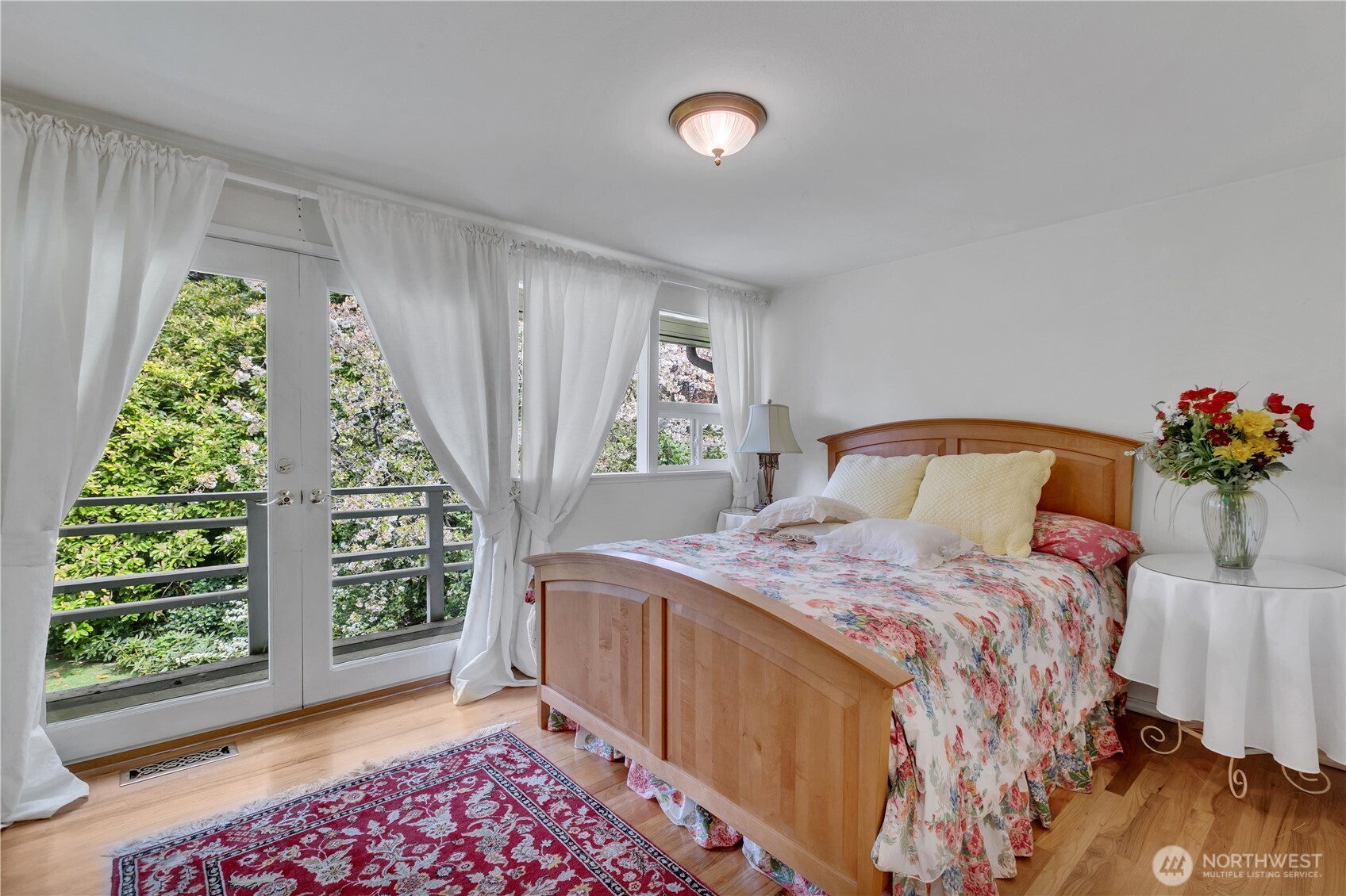 258 SW 176th Place , Normandy Park, WA 98166