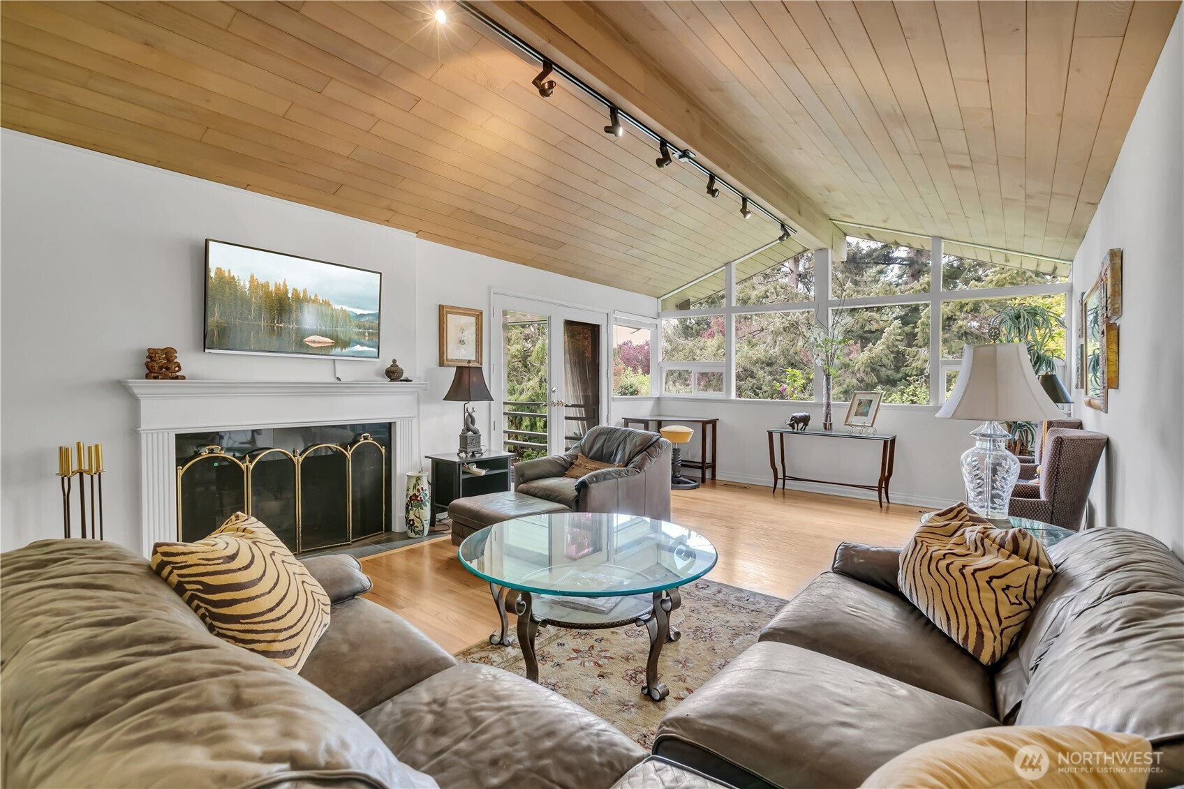 258 SW 176th Place , Normandy Park, WA 98166