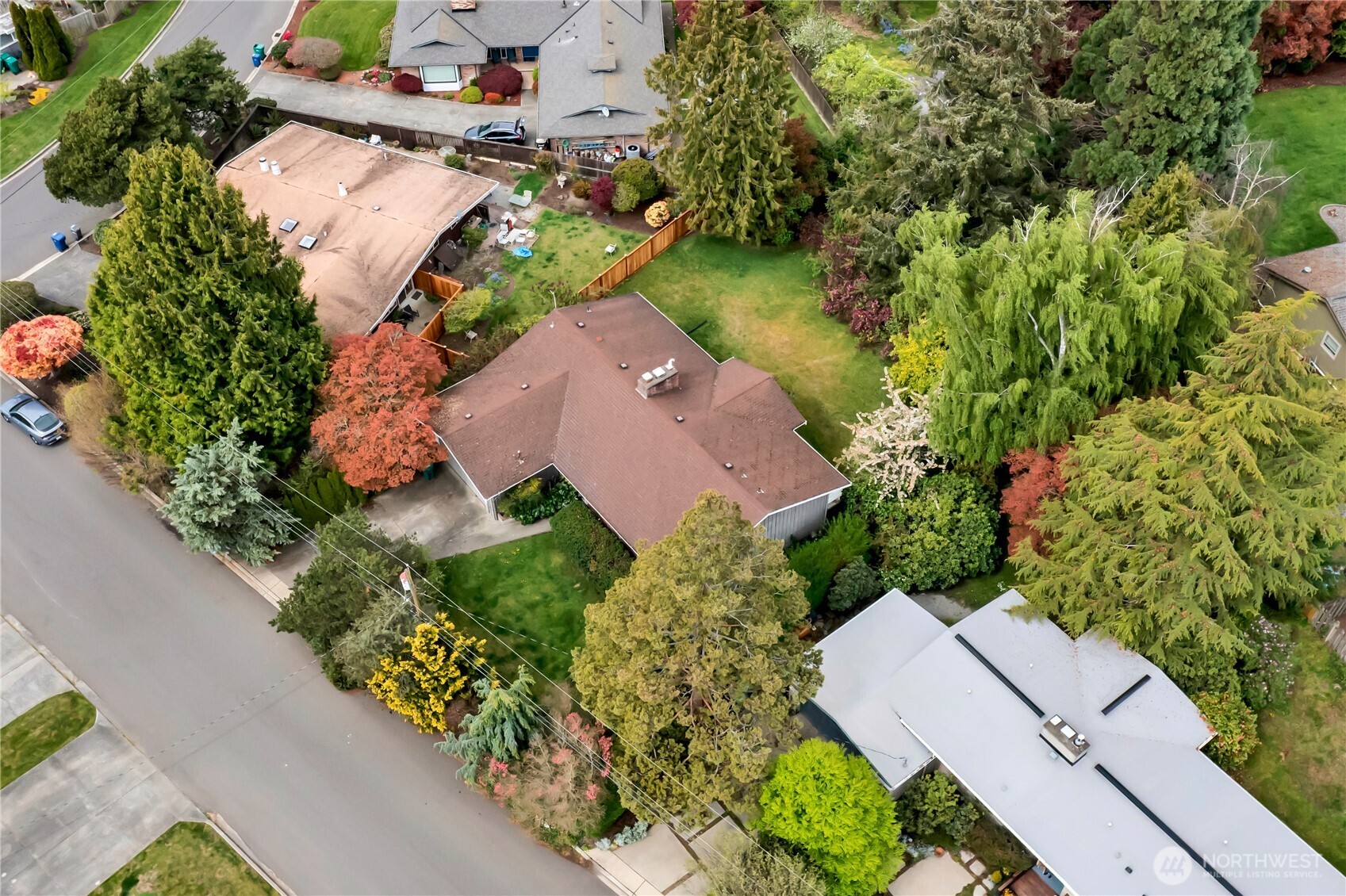 258 SW 176th Place , Normandy Park, WA 98166