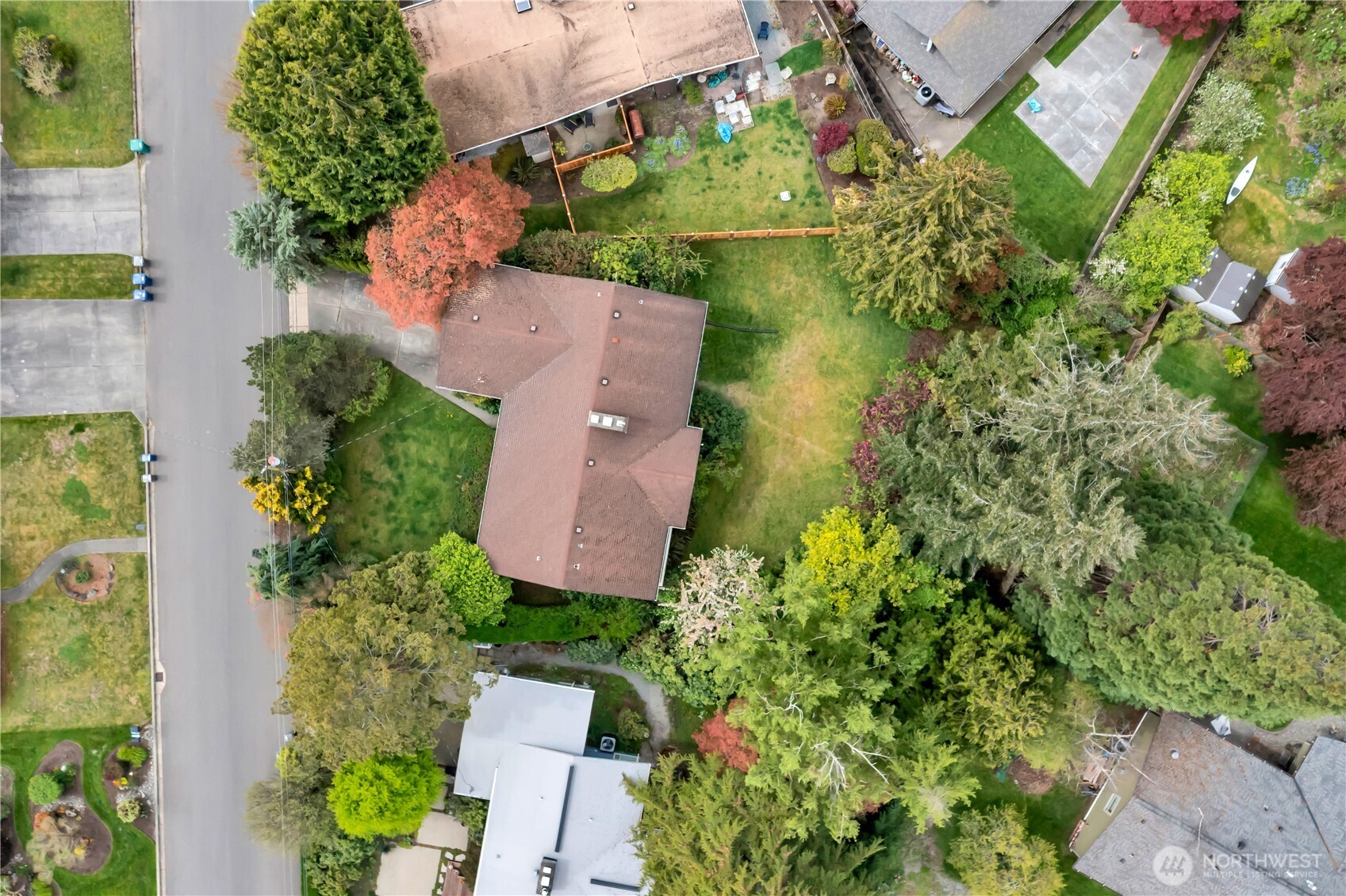 258 SW 176th Place , Normandy Park, WA 98166