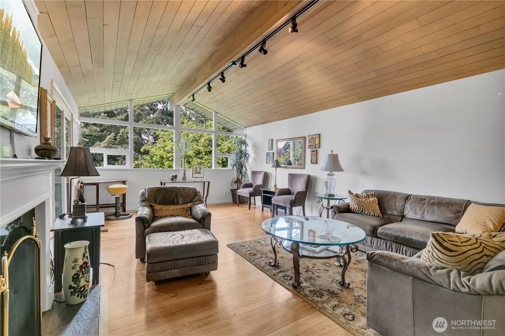 258 SW 176th Place , Normandy Park, WA 98166