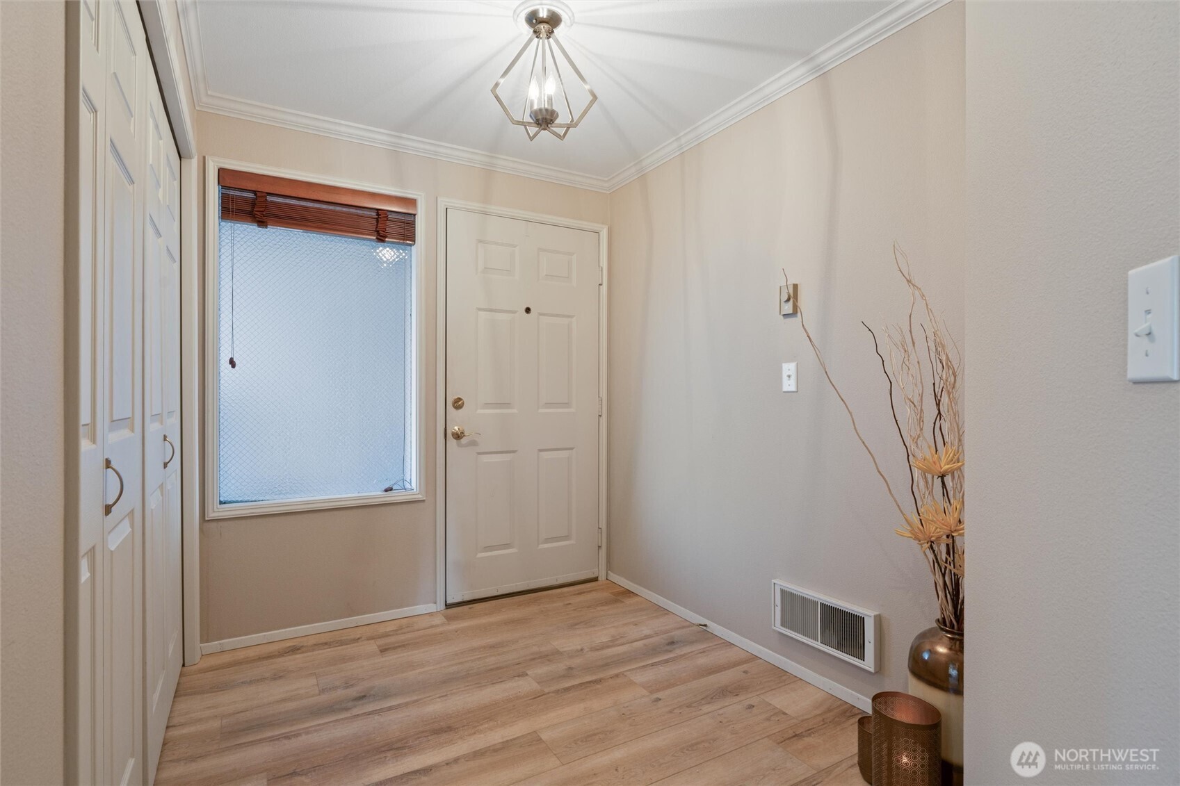 1610 Park Avenue #D-3, Bremerton, WA 98337