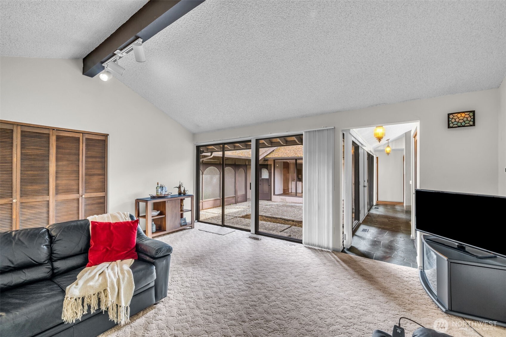 5003 125th Avenue SE, Bellevue, WA 98006