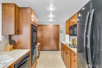 5003 125th Avenue SE, Bellevue, WA 98006 - Photo 9