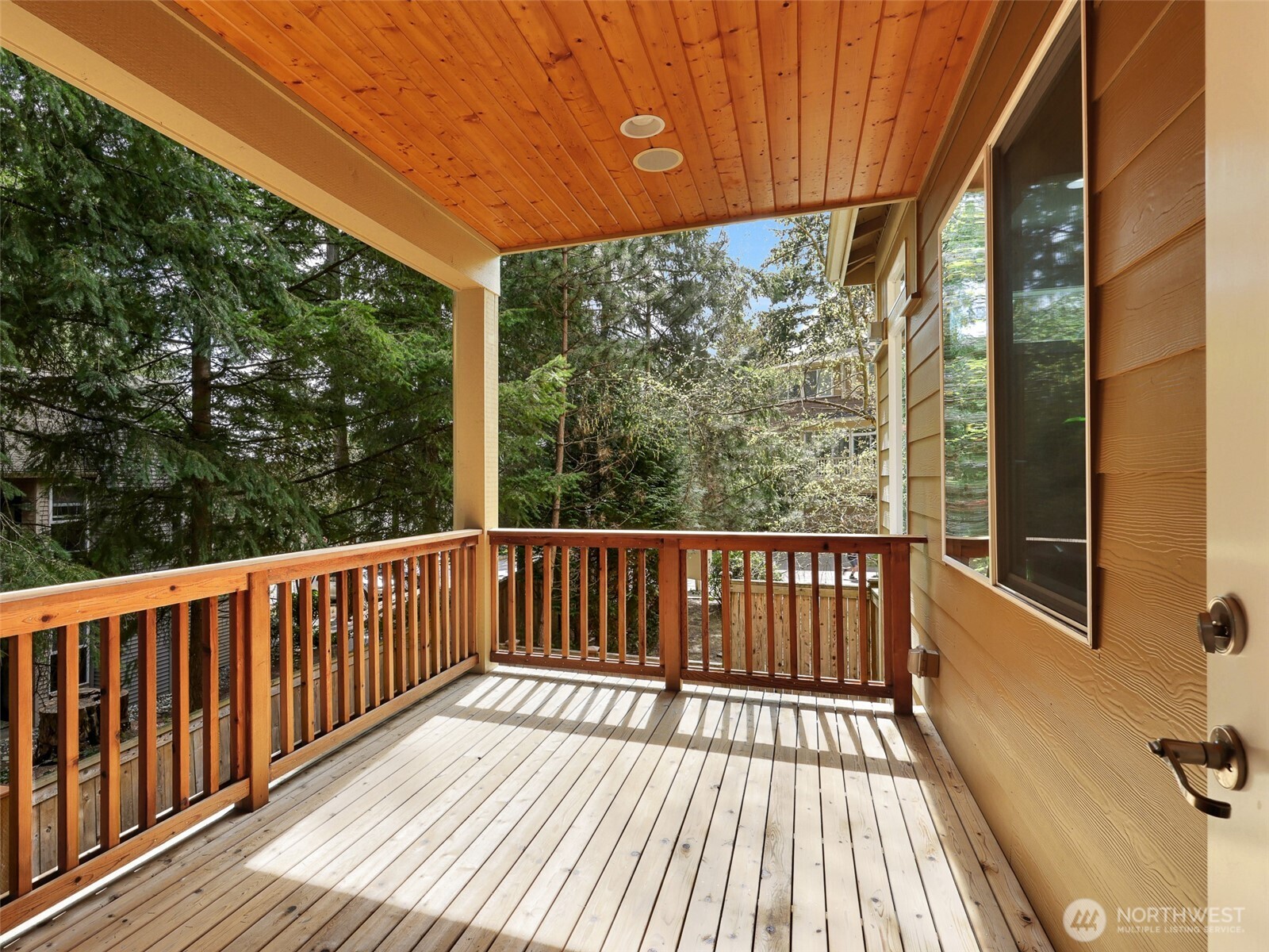 9060 177th Place NE #12, Redmond, WA 98052