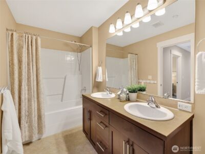9060 177th Place NE #12, Redmond, WA 98052 - Photo 26
